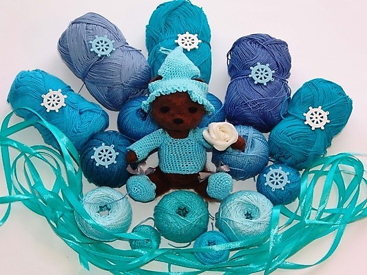 포토 JPG 해외이미지 동물 전통 디자인 드레스 꽃 행복 산업 새끼 백그라운드 꽃무늬 곰 가족 자연 날씨 휴가 털 따뜻함 선물 사랑 사람없음 장식 파란색 반려동물 세트 장난감 게임 직물 뜨개질 실 바느질 오브젝트 질감 롤 기념품 부드러움 고정 섬유 내추럴 양모 엘리먼트 필라멘트 핸드메이드 해외202004 해외포토 식물 옷 감정 컬러 무늬 포유류 관계 놀이 취미 감각 생태계 파일형식 이미지허브