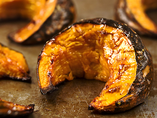 포토 JPG 해외이미지 음식 채소 오렌지 호박 건강 요리 사람없음 가로 시골 달콤 굽기 슬라이스 스쿼시 녹말 채식주의자 탄수화물 비건 해외202004 해외포토 스포츠 과일 구기 맛 구이 채식 파일형식 이미지허브