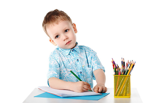 포토 JPG 해외이미지 백인 1 학생 교육 남자 종이 어린이 기술 미술 한명 사람 앉기 소년 청년 취미 스터디 컬러풀 연필 표현 작음 앨범 스마트 집중 호기심 그림 크레파스 예술가 관심 배려 심각 해외202004 해외포토 서양인 감정 컬러 컨셉 모션 문화예술 학용품 성인 학습 필기구 크기 파일형식 이미지허브