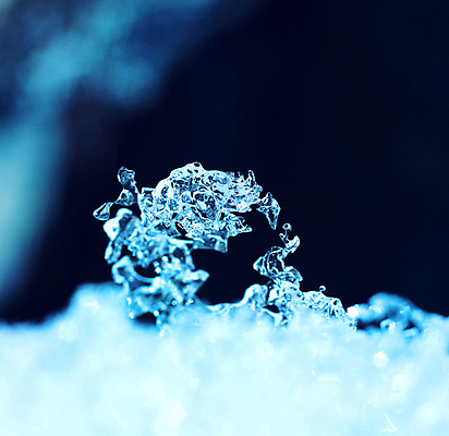 포토 JPG 해외이미지 계절 백그라운드 겨울 자연 날씨 추상 사람없음 파란색 냉동 얼음 봄 추위 흰색 눈송이 시원함 12월 크리스탈 묘사 서리 내추럴 해외202004 해외포토 자연요소 컬러 무늬 눈_날씨 날짜 광석 생태계 파일형식 이미지허브