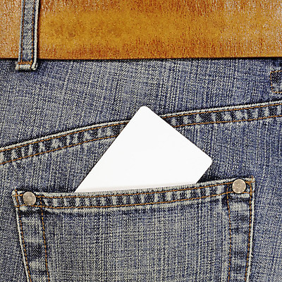 포토 JPG 해외이미지 돈 사람없음 금융 벨트 흰색 청바지 신용카드 주머니 정사각형 카피스페이스 해외202004 해외포토 도형 잡화 컬러 바지 경제 공백 재산 파일형식 이미지허브