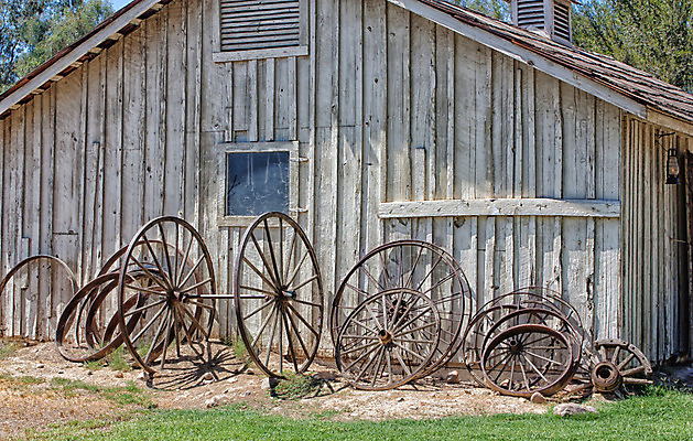 포토 JPG 해외이미지 여행 풍경 사람없음 야외 농장 미국 목장 시골 캘리포니아 헛간 구식 대장장이 옛날 해외202004 해외포토 북아메리카 농업 저장고 파일형식 이미지허브