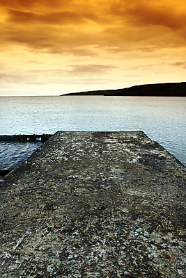 포토 JPG 해외이미지 구름 모래 파도 바다 여행 백그라운드 하늘 휴가 따뜻함 풍경 해변 사람없음 빨간색 물 여름 모래사장 침묵 고독 시원함 암초 불가리아 수평선 해외202004 해외포토 자연요소 계절 감정 컬러 소리 파일형식 남유럽 이미지허브