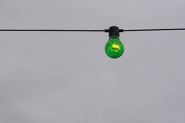 포토 JPG 해외이미지 모양 아이콘 디자인 백그라운드 컨셉 크리스마스 비즈니스 전구 유리 추상 휴가 조명 아이디어 창조 사람없음 야외 초록색 빛 컬러풀 축제 힘 장비 에너지 램프 원형 심볼 해결 혁명 광 발명 지능 해외202004 해외포토 도형 기념일 컬러 무늬 재질 파일형식 이미지허브