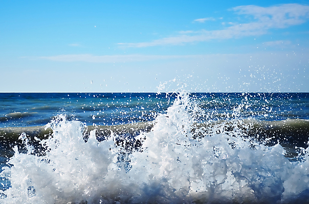 포토 JPG 해외이미지 파도 바다 자연 바람 날씨 해변 사람없음 가로 물 파란색 힘 거품 손상 분노 바위 신선 황무지 가장자리 떨어짐 위험 분무기 단절 때리기 투쟁 힘찬 해외202004 해외포토 자연요소 감정 컬러 컨셉 모션 돌_바위 둘레 생태계 파일형식 이미지허브