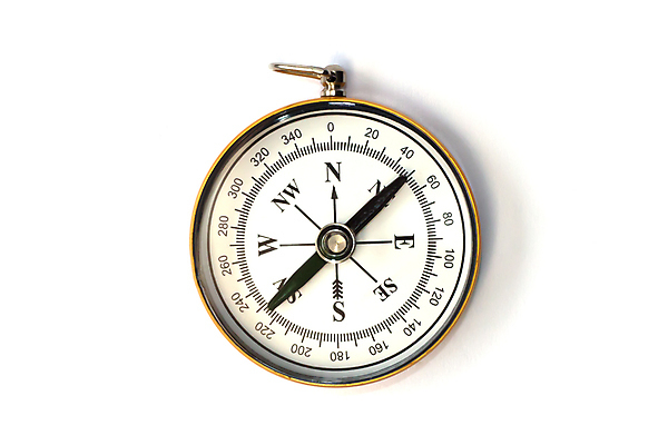 포토 JPG 해외이미지 모양 여행 백그라운드 컨셉 지도 화살 아이디어 사람없음 숫자 금속 장비 탐험 골동품 흰색 원형 황금 나침반 방향 오브젝트 사인 그림 조준 청동 북쪽 동쪽 자석 남쪽 발견 고립 구식 서쪽 옛날 해외202004 해외포토 도형 문자 컬러 재질 파일형식 이미지허브