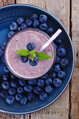 포토 JPG 해외이미지 열매 음료 음식 백그라운드 잎 다이어트 과일 유리 탁자 디저트 바나나 건강 사람없음 목재 파란색 보라색 주스 우유 시골 칵테일 변화 선택 달콤 아침식사 상품 매끈함 혼합 먹기 민트 크림 유기농 블루베리 밀짚 요거트 쉐이크 단백질 숙성 스무디 오트밀 채식주의자 핸드메이드 해외202004 해외포토 나무 식물 웰빙 컬러 가구 컨셉 재료 모션 재질 유제품 주류 식사 감각 맛 짚 허브 채식 영양소 파일형식 귀리 이미지허브
