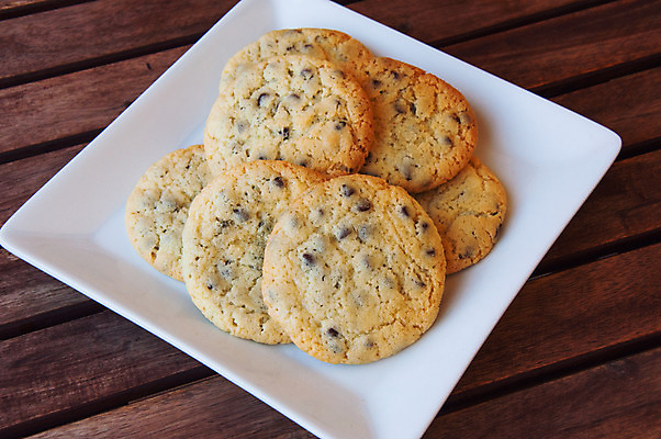 포토 JPG 해외이미지 음식 탁자 디저트 요리 사람없음 쌓기 쿠키 케이크 초콜릿 기쁨 빵집 달콤 맛 아침식사 폐기물 유혹 설탕 굽기 먹기 배고픔 칼로리 코코아 페스츄리 해외202004 해외포토 감정 음료 빵 가구 컨셉 모션 상점 식사 쓰레기 구이 파일형식 이미지허브