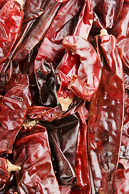 포토 JPG 해외이미지 음식 백그라운드 다이어트 재료 자연 건조 건강 요리 사람없음 빨간색 검은색 에너지 종 흰색 신선 뜨거움 양념 닫기 큼 굽기 허브 묘사 오브젝트 유기농 질감 향기 냄새 만들기 아로마 칼로리 후추 영양분 정물화 카운트 해외202004 해외포토 식물 웰빙 컬러 모션 크기 구이 향신료 그림 생태계 파일형식 이미지허브