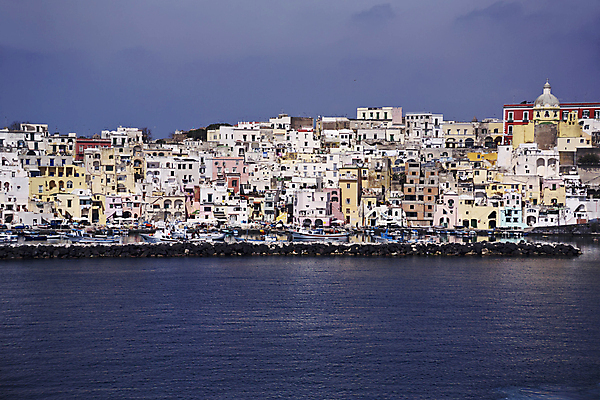 포토 JPG 해외이미지 유럽 문화 바다 섬 여행 건축양식 하늘 휴가 파노라마 풍경 사람없음 물 파란색 컬러풀 맑음 이탈리아 도시 만 뜨거움 역사 신호등 지중해 그림 장면 암초 포트 남쪽 강렬 나폴리 해외202004 해외포토 자연요소 건축 나라 컬러 날씨 촬영기법 방향 파일형식 이미지허브