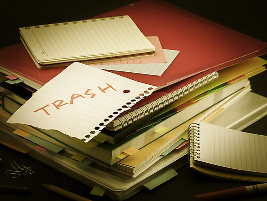 포토 JPG 해외이미지 교육 종이 문장 비즈니스 학교 사람없음 책 단어 스터디 사무실 쌓기 정보 흰색 업무 폐기물 인쇄 책상 오브젝트 보고서 준비 문서 파일 폴더 페이지 수납 바인더 흙더미 회계 고립 보관소 해외202004 해외포토 문자 컬러 가구 모션 경제 학습 사무용품 흙 작업 쓰레기 저장 파일형식 더미 이미지허브