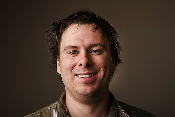 포토 JPG 해외이미지 백인 응시 남자 행복 얼굴 건강 사람 성인 사람없음 머리 기쁨 표현 자신감 오싹 해외202004 해외포토 서양인 시선 감정 신체부위 파일형식 이미지허브