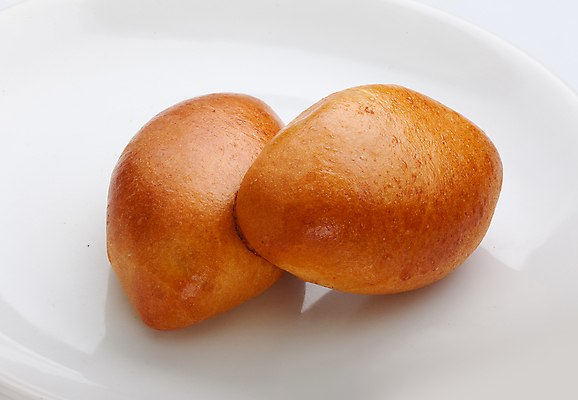 포토 JPG 해외이미지 접시 클리핑패스 음식 2 사람없음 케이크 식사 빵집 흰색 황금 굽기 패티 고립 이스트 페스츄리 해외202004 해외포토 식기 빵 컬러 디저트 상점 구이 파일형식 이미지허브