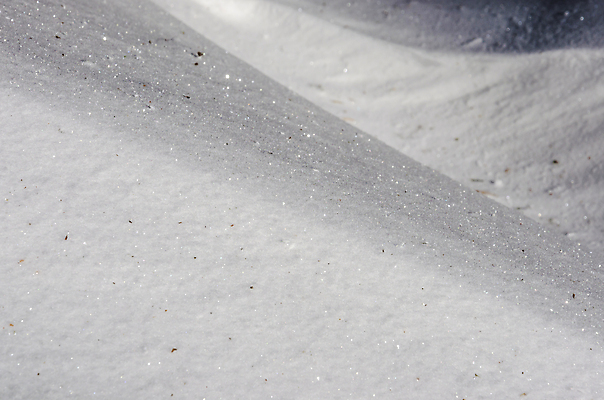 포토 JPG 해외이미지 계절 파도 백그라운드 겨울 패턴 자연 표면 바람 날씨 스키 사람없음 야외 환경 얼음 추위 흰색 신선 폭발 가루 질감 웨이브 부드러움 결정체 내추럴 타격 해외202004 해외포토 자연요소 바다 컬러 무늬 모션 겨울스포츠 감각 생태계 파일형식 이미지허브