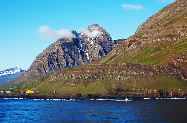 포토 JPG 해외이미지 여행 자연 조류 하늘 휴가 휴식 산 아이슬란드 풍경 사람없음 환경 항구 침묵 하이킹 추위 황무지 빙하 부드러움 내추럴 해외202004 해외포토 동물 유럽 컨셉 교통시설 레저 소리 감각 생태계 파일형식 이미지허브