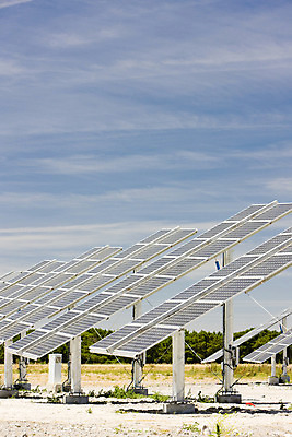 포토 JPG 해외이미지 외관 산업 세포 사람없음 야외 환경 힘 에너지 판넬 뜨거움 스페인 그린에너지 패널 생태학 해외202004 해외포토 교육 유럽 파일형식 이미지허브