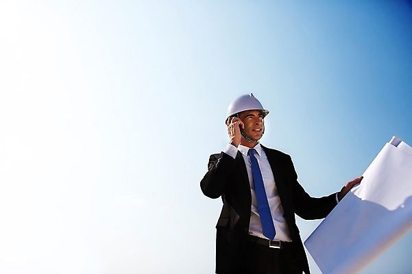 포토 JPG 주간 서양인 외국인 백인 해외기획촬영 라이프스타일 남자 바다 40대 중년 비즈니스 모션 중년라이프 하늘 2014년태국 한명 서기 들기 사람 정장 상반신 성인 해변 야외 앞모습 설계도 비즈니스맨 안전모 무전기 통화 남자만 남자한명만 성인남자만 성인한명만 성인남자한명만 중년만 중년남자만 중년남자한명만 성인만 국내포토 자연요소 1 옷 뷰포인트 무선통신 건설업 인종 생활 직장인 헬멧 안전장비 파일형식