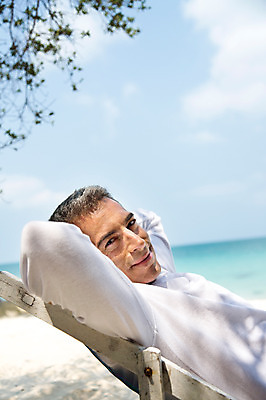 포토 JPG 주간 서양인 외국인 나무 백인 해외기획촬영 라이프스타일 남자 여유 바다 40대 중년 모션 중년라이프 휴식 2014년태국 한명 미소 사람 상반신 성인 해변 야외 옆모습 모래사장 눕기 자유 그늘 비치베드 남자만 남자한명만 성인남자만 성인한명만 성인남자한명만 중년만 중년남자만 중년남자한명만 성인만 국내포토 자연요소 식물 1 감정 뷰포인트 컨셉 표정 인종 생활 파일형식