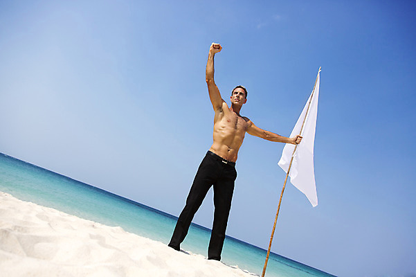 포토 JPG 주간 전신 서양인 외국인 백인 해외기획촬영 라이프스타일 남자 여유 바다 40대 중년 모션 중년라이프 휴식 상의탈의 2014년태국 한명 서기 들기 사람 손짓 성인 해변 야외 앞모습 모래사장 손들기 자유 깃발 남자만 남자한명만 성인남자만 성인한명만 성인남자한명만 중년만 중년남자만 중년남자한명만 성인만 국내포토 자연요소 1 감정 뷰포인트 컨셉 탈의 인종 생활 파일형식