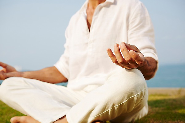 포토 JPG 주간 서양인 외국인 백인 해외기획촬영 남자 여유 바다 중년 50대 요가 모션 중년라이프 2014년태국 한명 사람 손짓 상반신 성인 야외 앞모습 명상 가부좌 남자만 남자한명만 성인남자만 성인한명만 성인남자한명만 중년만 중년남자만 중년남자한명만 성인만 국내포토 자연요소 1 라이프스타일 웰빙 감정 뷰포인트 앉기 인종 파일형식