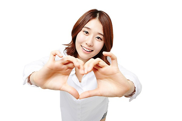 포토 JPG 스튜디오촬영 우먼라이프 라이프스타일 여자 포즈 셔츠 모션 휴식 실내 한명 서기 미소 누끼 사람 동양인 정장 손짓 상반신 20대 성인 앞모습 캐주얼 활발 한국인 하트 편안함 즐거움 여자만 여자한명만 성인여자만 청년만 청년여자만 성인한명만 청년여자한명만 성인여자한명만 성인만 국내포토 모양 1 옷 감정 뷰포인트 컨셉 상의 표정 인종 청년 내부 생활 감각 파일형식