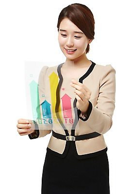 포토 JPG 스튜디오촬영 여자 비즈니스 모션 실내 한명 서기 미소 들기 누끼 사람 동양인 정장 상반신 20대 성인 앞모습 한국인 비즈니스우먼 투명 필름 파일 여자만 여자한명만 성인여자만 청년만 청년여자만 성인한명만 청년여자한명만 성인여자한명만 성인만 국내포토 1 옷 뷰포인트 표정 인종 청년 내부 직장인 파일형식