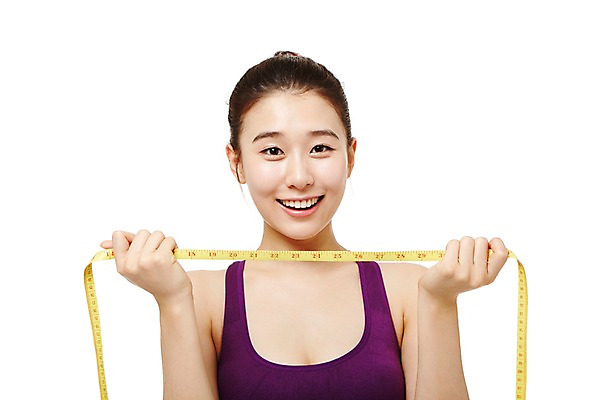 포토 JPG 스튜디오촬영 여자 다이어트 모션 실내 줄자 건강 한명 서기 미소 들기 누끼 사람 동양인 상반신 20대 성인 앞모습 운동복 운동 헬스 한국인 목표 열정 여자만 여자한명만 성인여자만 청년만 청년여자만 성인한명만 청년여자한명만 성인여자한명만 성인만 국내포토 1 옷 감정 뷰포인트 컨셉 표정 자 인종 청년 내부 파일형식