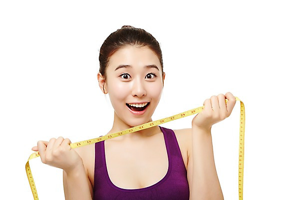 포토 JPG 스튜디오촬영 여자 다이어트 모션 실내 줄자 건강 한명 서기 미소 들기 누끼 사람 동양인 상반신 20대 성인 앞모습 운동복 운동 헬스 한국인 목표 열정 여자만 여자한명만 성인여자만 청년만 청년여자만 성인한명만 청년여자한명만 성인여자한명만 성인만 국내포토 1 옷 감정 뷰포인트 컨셉 표정 자 인종 청년 내부 파일형식