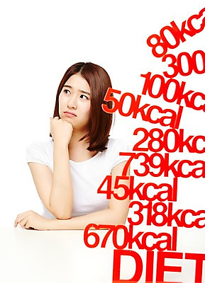 포토 JPG 스튜디오촬영 문자 웰빙 응시 여자 다이어트 모션 탁자 실내 건강 한명 누끼 사람 앉기 동양인 상반신 20대 성인 앞모습 캐주얼 턱괴기 한국인 고민 칼로리 여자만 여자한명만 성인여자만 청년만 청년여자만 성인한명만 청년여자한명만 성인여자한명만 성인만 국내포토 1 시선 옷 감정 뷰포인트 가구 인종 청년 내부 파일형식