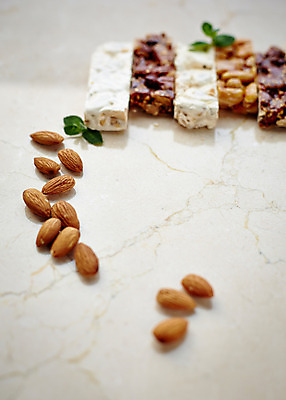 포토 JPG 스튜디오촬영 음식 백그라운드 디저트 실내 사람없음 아웃포커스 견과류 아몬드 국내포토 촬영기법 내부 파일형식