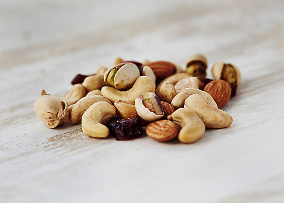 포토 JPG 스튜디오촬영 음식 백그라운드 실내 사람없음 아웃포커스 여러개 견과류 아몬드 캐슈넛 피스타치오 국내포토 다수 촬영기법 내부 파일형식