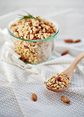 포토 JPG 스튜디오촬영 음식 백그라운드 실내 사람없음 아웃포커스 숟가락 견과류 직물 천 아몬드 유리그릇 오트밀 국내포토 그릇 유리 촬영기법 수저 내부 파일형식 귀리