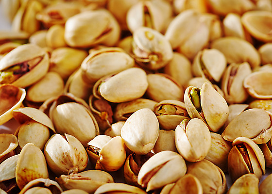 포토 JPG 스튜디오촬영 음식 백그라운드 실내 근접촬영 사람없음 아웃포커스 여러개 견과류 껍질 피스타치오 국내포토 뷰포인트 다수 촬영기법 내부 파일형식