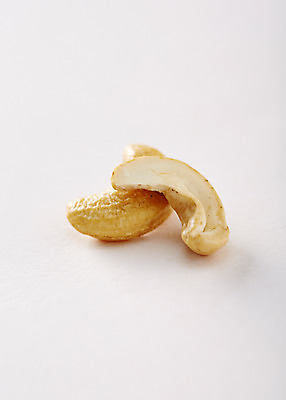 포토 JPG 스튜디오촬영 음식 백그라운드 실내 사람없음 견과류 두개 캐슈넛 국내포토 2 내부 파일형식