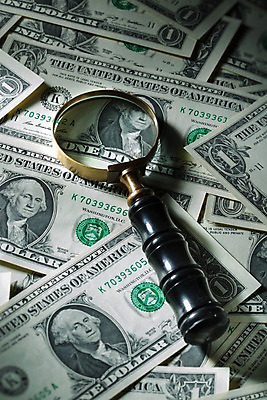 포토 JPG 스튜디오촬영 백그라운드 지폐 돈 비즈니스 돋보기 실내 사람없음 글로벌 달러 사무용품 오브젝트 찾기 국내포토 모션 문구용품 내부 재산 파일형식