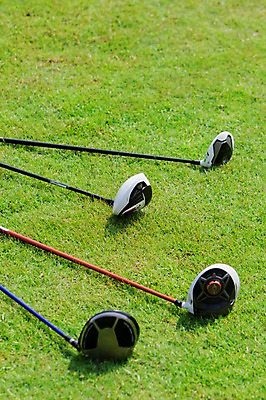 포토 JPG 주간 해외기획촬영 골프 모션 골프장 2014년태국 잔디 사람없음 야외 여러개 골프채 오브젝트 국내포토 자연요소 식물 다수 스포츠시설 골프용품 구기 파일형식