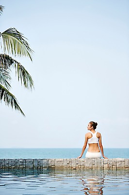 포토 JPG 주간 서양인 외국인 백인 해외기획촬영 여자 여유 바다 요가 모션 하늘 휴식 나뭇잎 수영장 건강 2014년태국 한명 사람 앉기 상반신 20대 성인 야외 뒷모습 햇빛 헬스 상쾌 의료성형뷰티 여자만 여자한명만 성인여자만 청년만 청년여자만 성인한명만 청년여자한명만 성인여자한명만 성인만 국내포토 자연요소 1 웰빙 감정 뷰포인트 컨셉 잎 인종 청년 운동 태양 파일형식