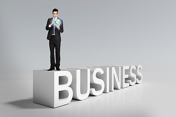 전신 PSD 서양인 외국인 편집이미지 알파벳 영어 남자 지구 백그라운드 비즈니스 한명 서기 사람 정장 성인 글로벌 지구본 3D 비즈니스맨 합성 남자만 남자한명만 성인남자만 성인만 이미지편집 편집3D 문자 1 옷 모션 인종 직장인 디지털합성 파일형식