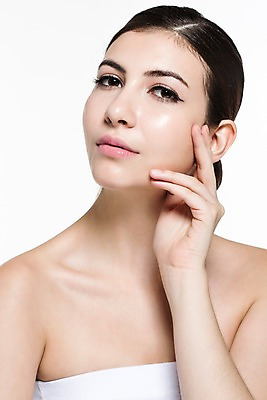 포토 JPG 스튜디오촬영 서양인 외국인 백인 해외기획촬영 우먼라이프 라이프스타일 여자 2013년태국 모션 실내 한명 미소 사람 손짓 상반신 20대 성인 앞모습 뷰티 우아함 매끈함 튜브탑 의료성형뷰티 여자만 성인한명만 성인여자한명만 국내포토 1 뷰포인트 컨셉 상의 표정 인종 청년 내부 생활 감각 여자한명만 성인여자만 성인만 파일형식