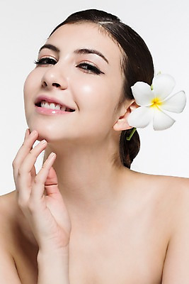 포토 JPG 스튜디오촬영 서양인 외국인 백인 해외기획촬영 우먼라이프 라이프스타일 여자 꽃 2013년태국 모션 실내 한명 미소 사람 손짓 상반신 20대 성인 앞모습 뷰티 우아함 매끈함 꽂음 의료성형뷰티 여자만 성인한명만 성인여자한명만 국내포토 식물 1 뷰포인트 컨셉 표정 인종 청년 내부 생활 감각 여자한명만 성인여자만 성인만 파일형식