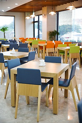 포토 JPG 의자 창문 탁자 조명 한국 실내 사람없음 제주도 식당 국내포토 아시아 가구 내부 상점 파일형식