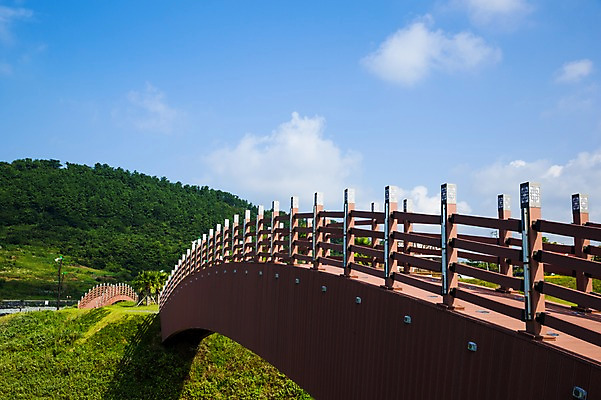 포토 JPG 주간 구름 하늘 한국 풍경 사람없음 야외 제주도 가교 국내포토 자연요소 건축물 아시아 파일형식