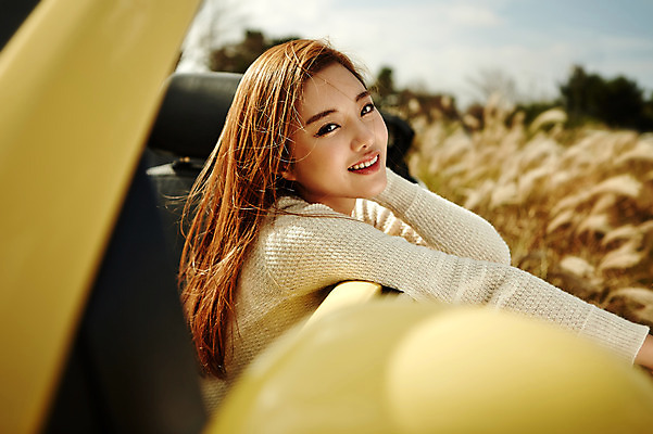 포토 JPG 주간 여자 여유 여행 자동차 한국 한명 미소 사람 앉기 동양인 상반신 20대 성인 야외 제주도 한국인 오픈카 상쾌 억새 여자만 여자한명만 성인여자만 청년만 청년여자만 성인한명만 청년여자한명만 성인여자한명만 성인만 국내포토 자연요소 식물 1 감정 아시아 육상교통 모션 승용차 표정 인종 청년 파일형식