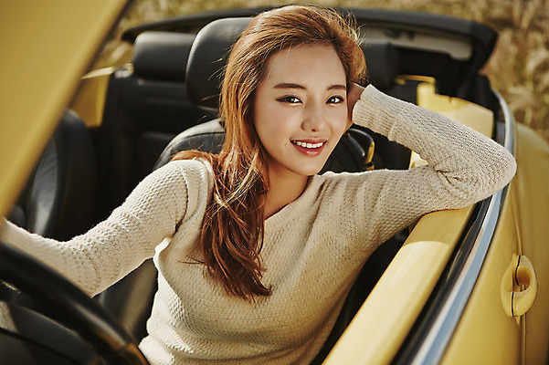 포토 JPG 주간 여자 여유 여행 자동차 한국 한명 미소 사람 앉기 동양인 상반신 20대 성인 야외 앞모습 제주도 운전 한국인 오픈카 상쾌 안식처 여자만 여자한명만 성인여자만 청년만 청년여자만 성인한명만 청년여자한명만 성인여자한명만 성인만 국내포토 자연요소 1 감정 아시아 육상교통 뷰포인트 모션 승용차 휴식 표정 인종 청년 파일형식