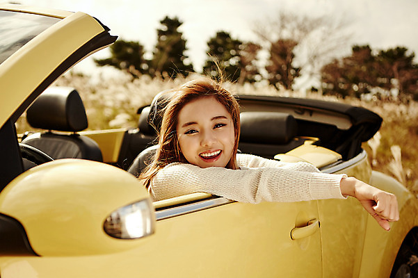 포토 JPG 주간 여자 여유 여행 자동차 한국 한명 미소 사람 앉기 동양인 상반신 20대 성인 야외 앞모습 제주도 한국인 오픈카 상쾌 억새 여자만 여자한명만 성인여자만 청년만 청년여자만 성인한명만 청년여자한명만 성인여자한명만 성인만 국내포토 자연요소 식물 1 감정 아시아 육상교통 뷰포인트 모션 승용차 표정 인종 청년 파일형식