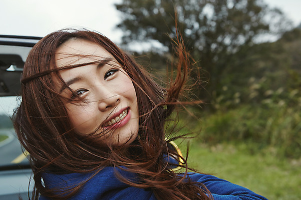 포토 JPG 주간 여자 여유 여행 자동차 바람 한국 한명 미소 사람 앉기 동양인 상반신 20대 성인 야외 제주도 한국인 오픈카 상쾌 여자만 여자한명만 성인여자만 청년만 청년여자만 성인한명만 청년여자한명만 성인여자한명만 성인만 국내포토 자연요소 1 감정 아시아 육상교통 모션 승용차 날씨 표정 인종 청년 파일형식