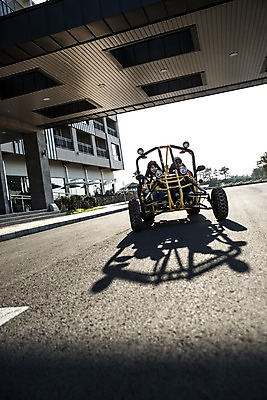 포토 JPG 주간 여자 남자 여유 여행 레저 한국 미소 사람 동양인 상반신 20대 성인 야외 두명 앞모습 제주도 한국인 즐거움 고카트 청년만 성인만 국내포토 자연요소 감정 아시아 뷰포인트 표정 인종 청년 파일형식