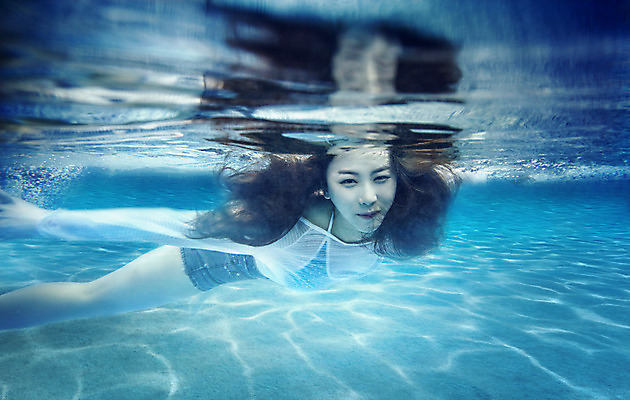 포토 JPG 주간 여자 여유 바다 여행 한국 한명 미소 사람 동양인 상반신 20대 성인 야외 앞모습 제주도 수중 수영 한국인 여자만 여자한명만 성인여자만 청년만 청년여자만 성인한명만 청년여자한명만 성인여자한명만 성인만 수중사진 국내포토 자연요소 1 감정 아시아 뷰포인트 표정 인종 청년 수상스포츠 파일형식