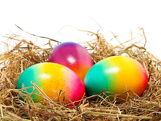 포토 JPG 해외이미지 전통 음식 분홍색 재료 휴가 부활절 기념 사람없음 장식 세로 초록색 파란색 컬러풀 노란색 계란 축제 봄 축하 신선 변화 선택 둥지 염색 밀짚 삶기 해외202004 해외포토 계절 기념일 컬러 컨셉 알 짚 파일형식 이미지허브