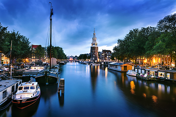 포토 JPG 해외이미지 유럽 문화 여행 백그라운드 건축양식 자연 거리 주택 파노라마 사람없음 건물 물 빛 도시풍경 반사 성당 교회 황혼 도시 야간 저녁 네덜란드 운하 스카이라인 빛망울 암스테르담 해외202004 해외포토 자연요소 건축물 건축 나라 종교건축 촬영기법 풍경 일몰 생태계 파일형식 이미지허브
